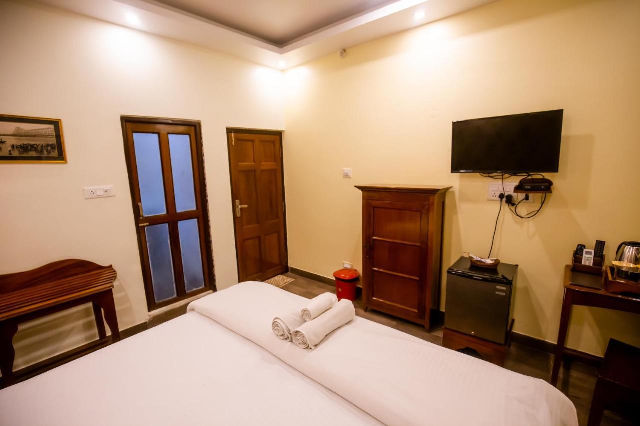 Hotel Cecil Kolkata Ngoại thất bức ảnh